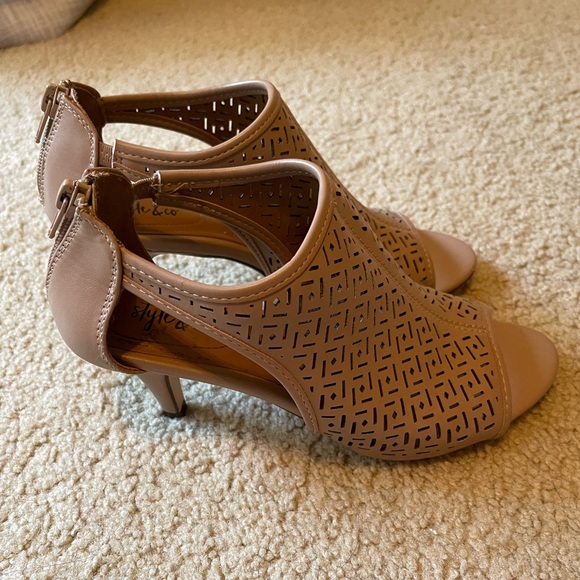 Style & co heels - Picture 3 of 9